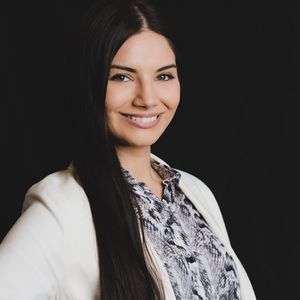 Meet your Posher, Alexan